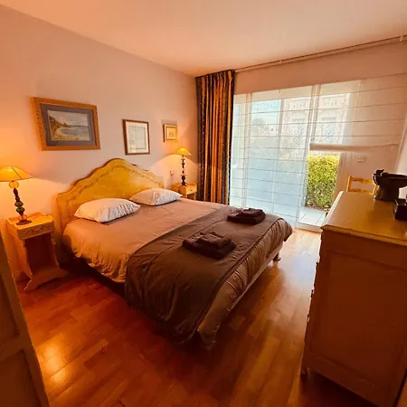 Bel Vue Apartment Royan